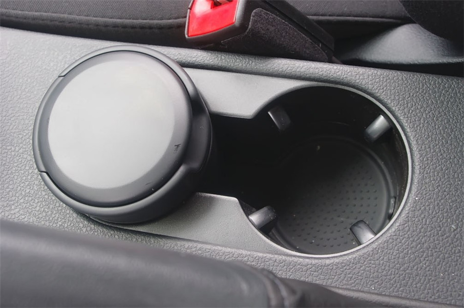 2012款速腾1.6L手动时尚型