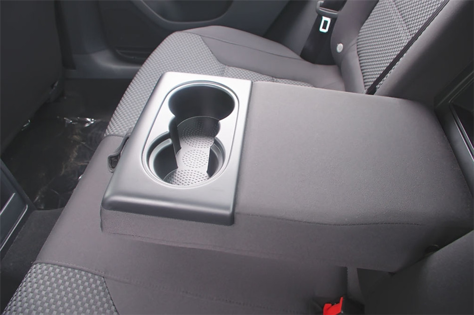 2012款速腾1.6L手动时尚型