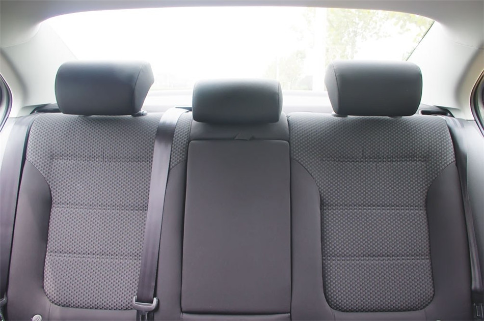 2012款速腾1.6L手动时尚型