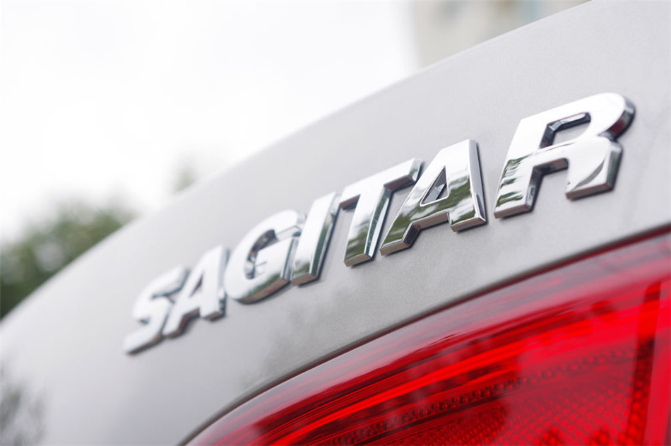 2012款速腾1.6L手动时尚型