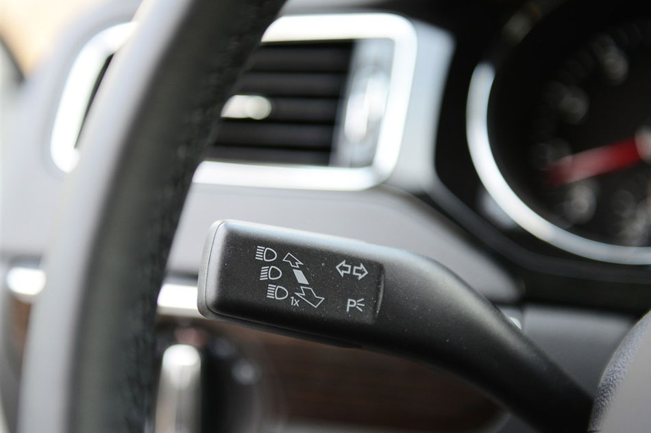 2015款 280TSI 自动旗舰型 内饰