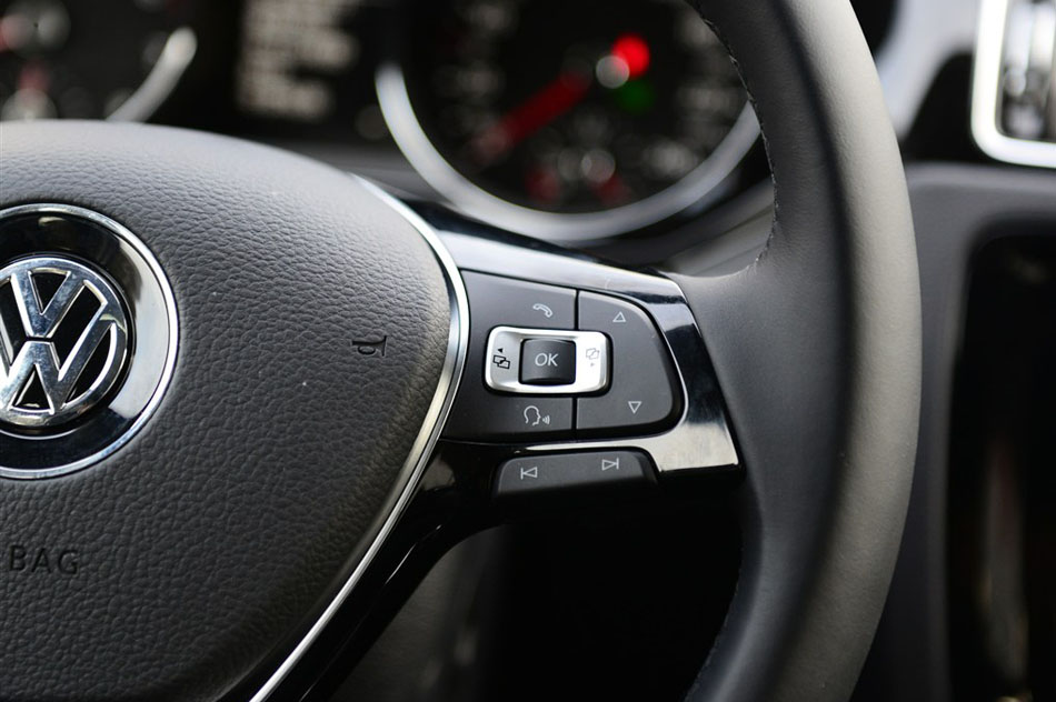 2015款 280TSI 自动旗舰型 内饰