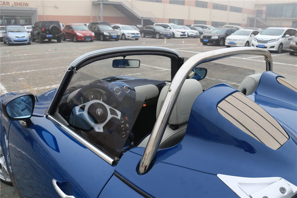 2018 ŷ PGO Cevennes 