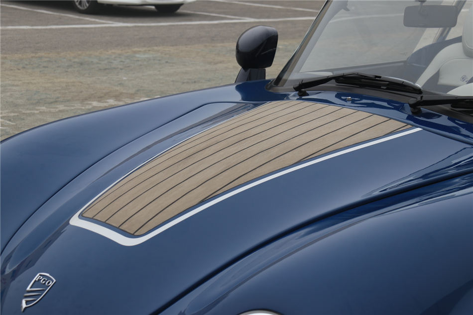 2018 ŷ PGO Cevennes 