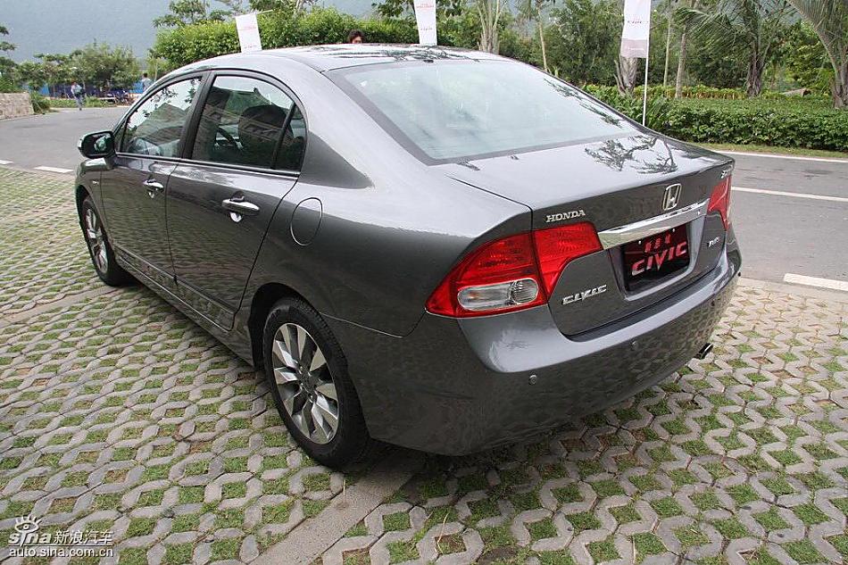 东风本田新思域试驾实拍图外观