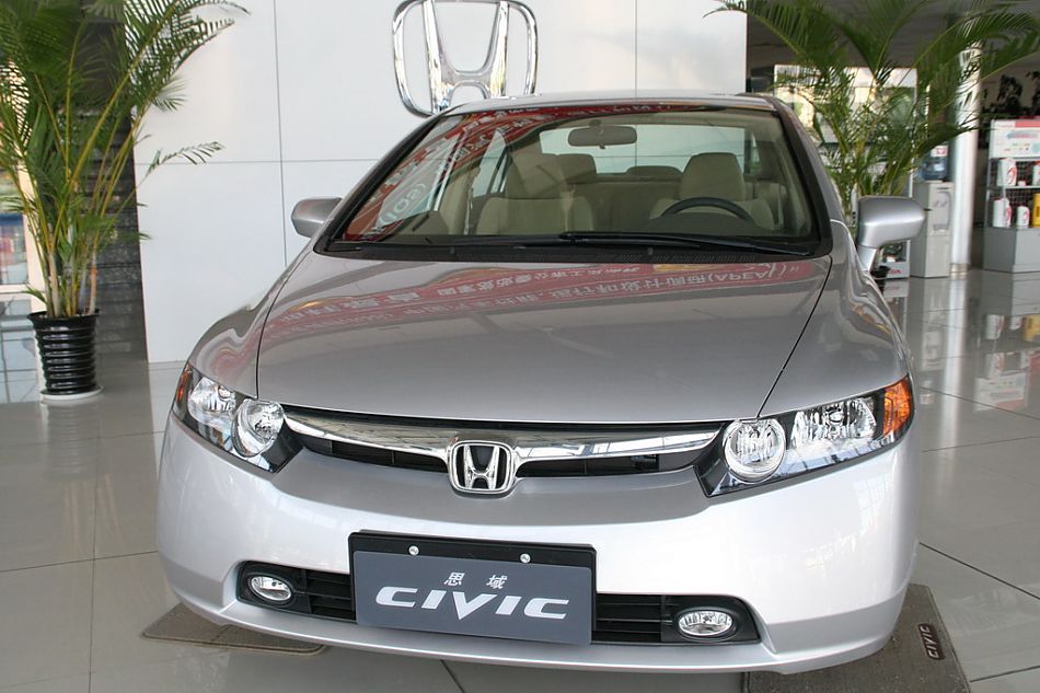 东风本田CIVIC前脸