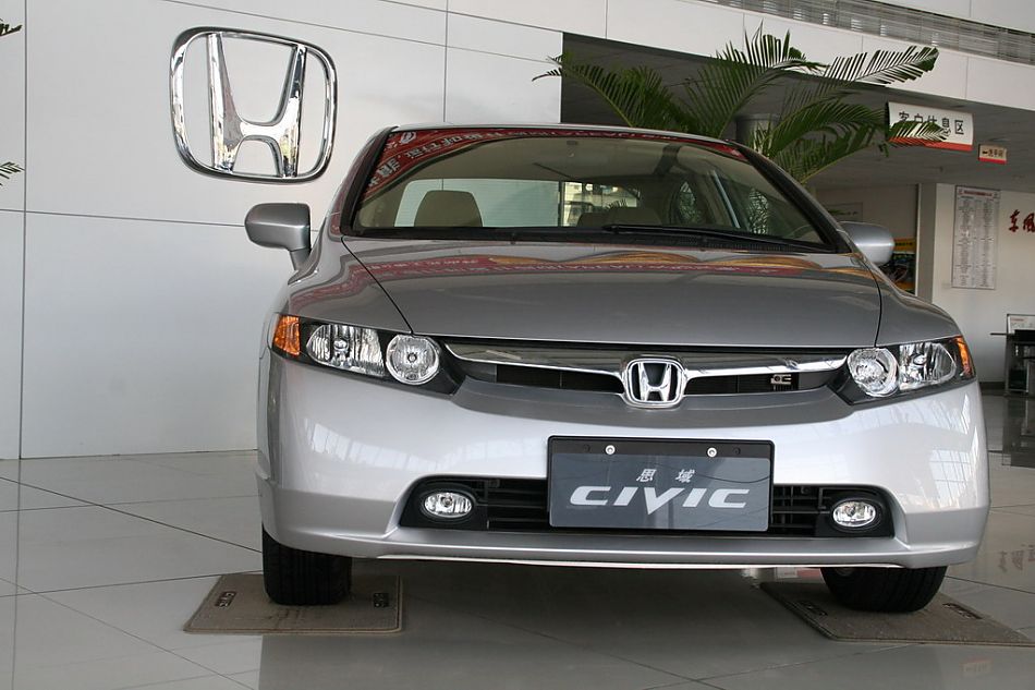 东风本田CIVIC前脸