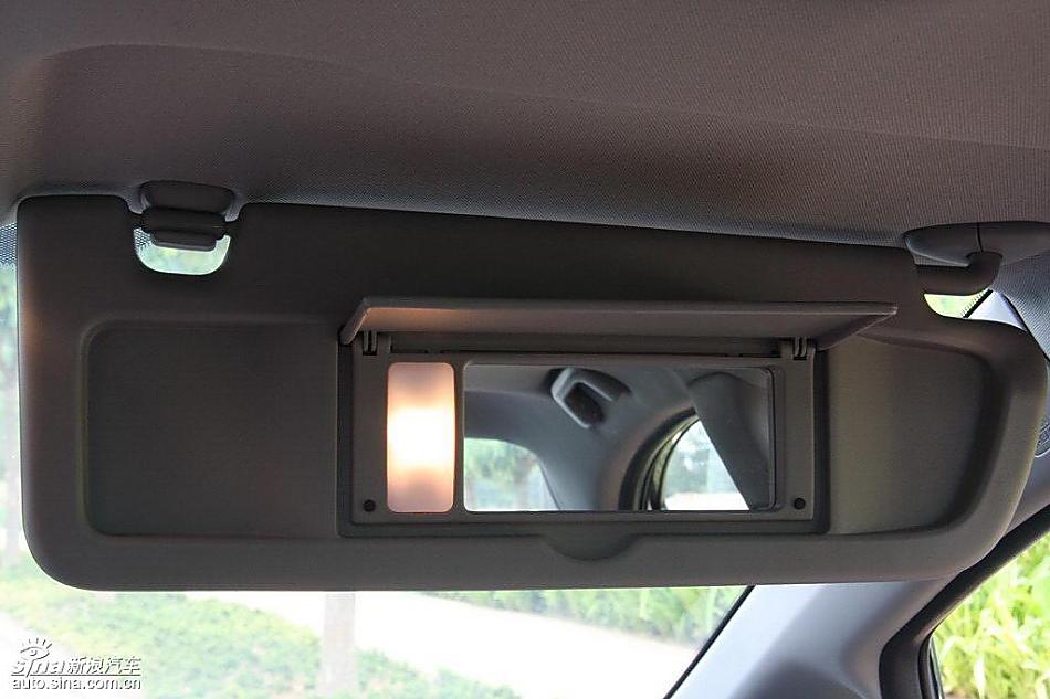 东风本田新思域试驾实拍图内饰