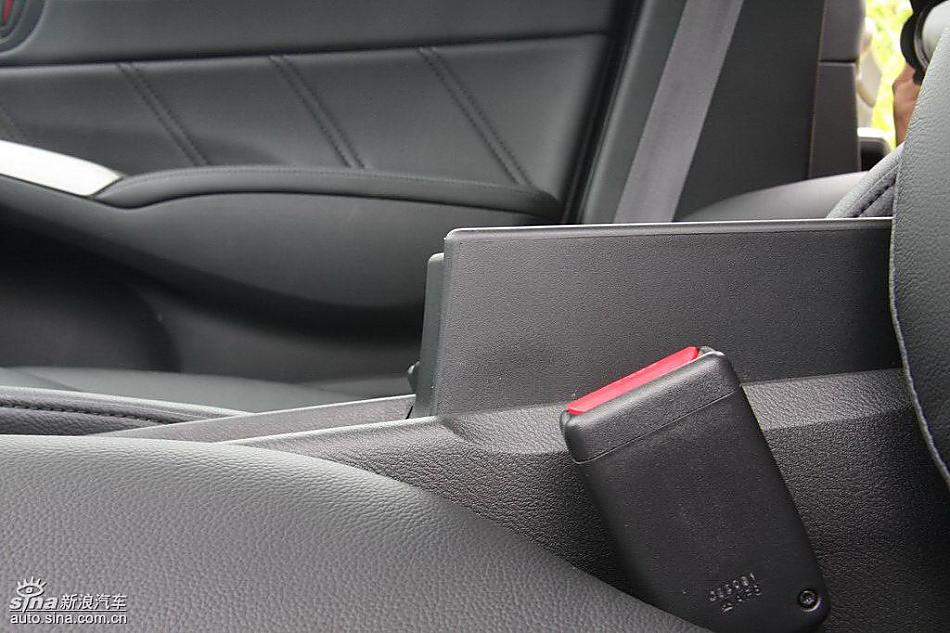 东风本田新思域试驾实拍图内饰