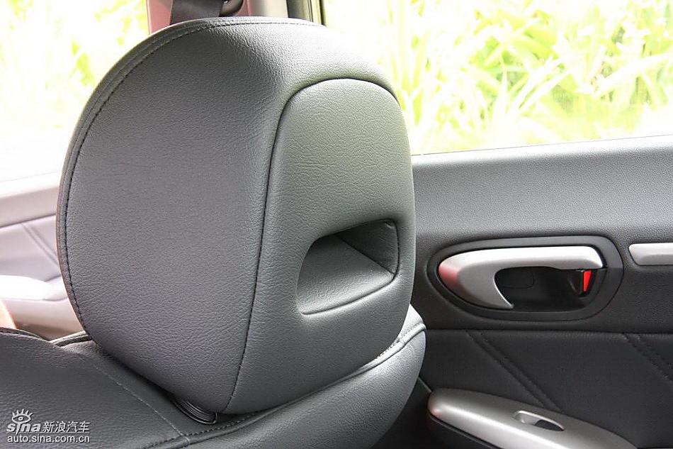 东风本田新思域试驾实拍图内饰