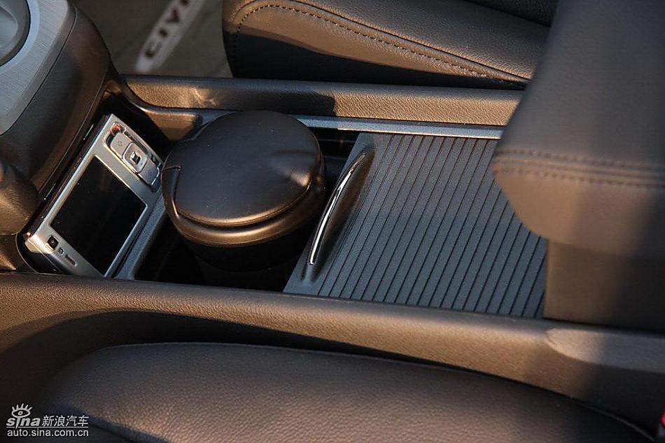 东风本田新思域试驾实拍图内饰