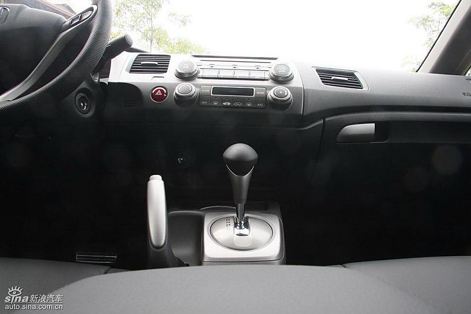 东风本田新思域试驾实拍图内饰