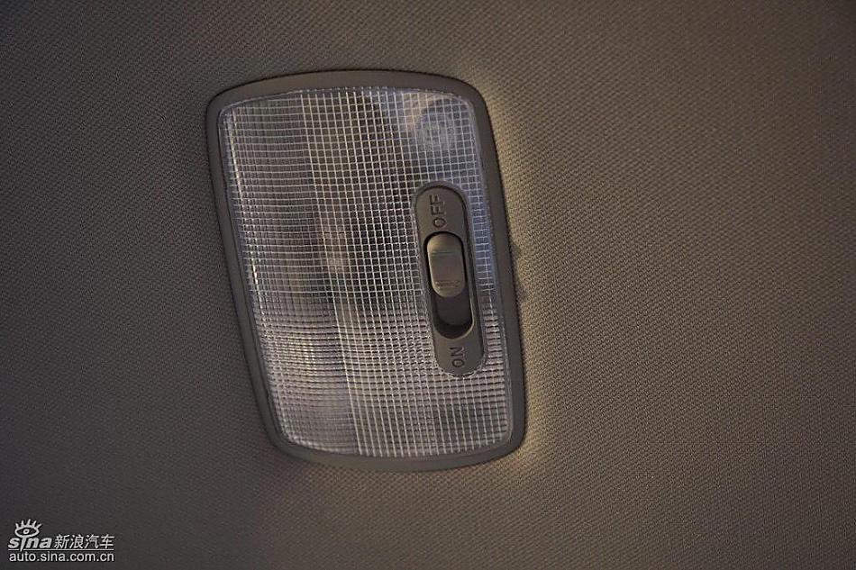 东风本田新思域试驾实拍图内饰