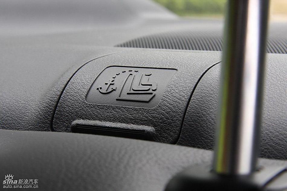 东风本田新思域试驾实拍图内饰