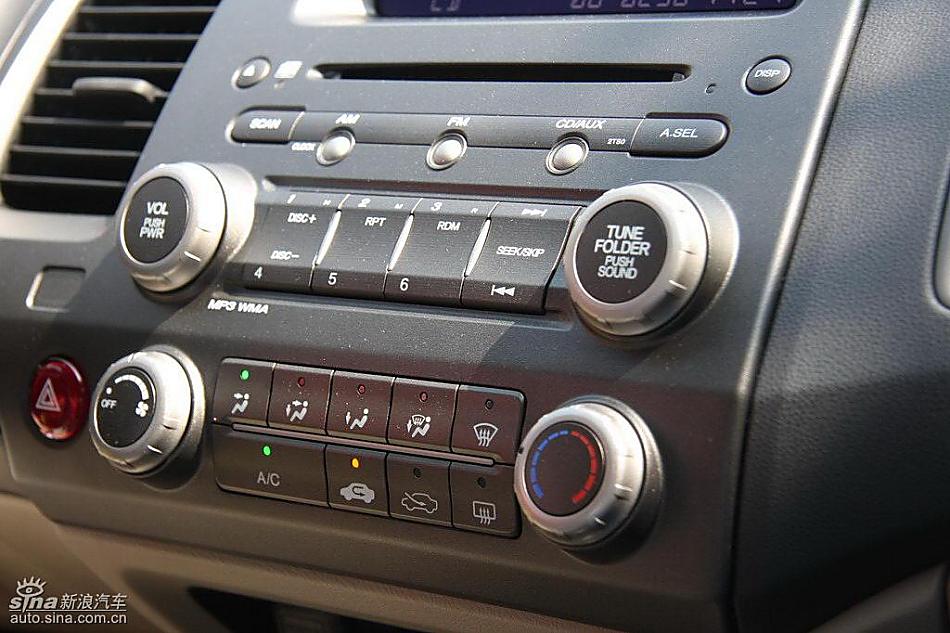 东风本田新思域试驾实拍图内饰