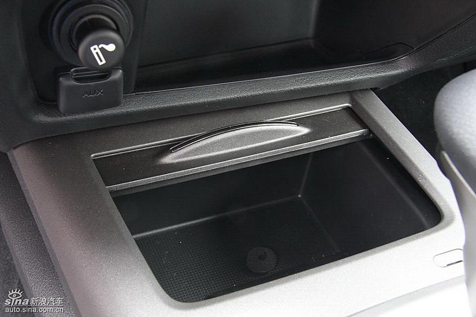 东风本田新思域试驾实拍图内饰