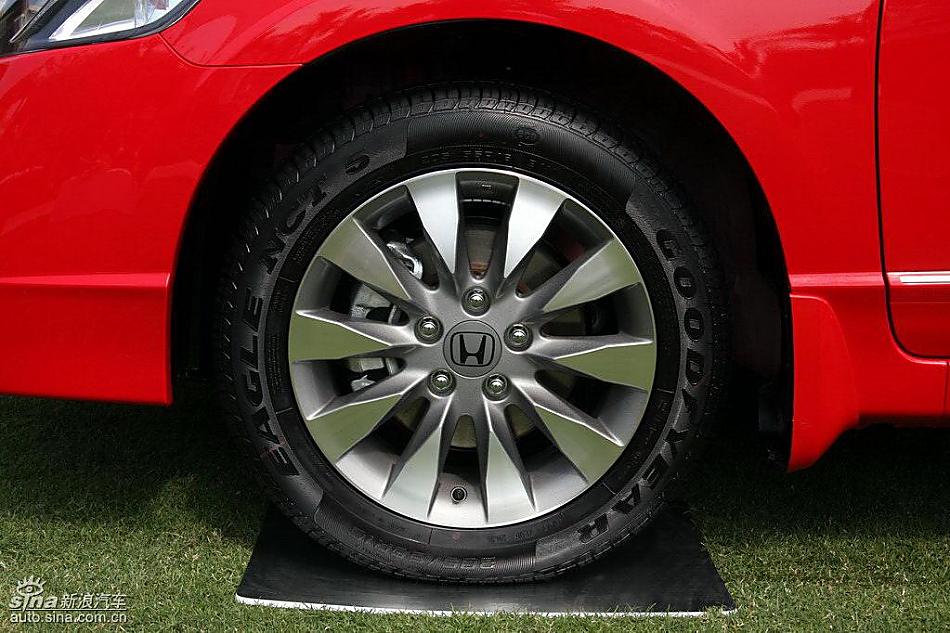 东风本田新思域试驾实拍图外观