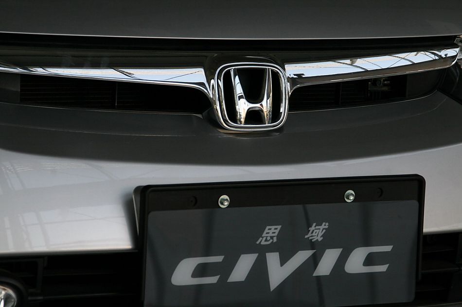 东风本田CIVIC进气格栅