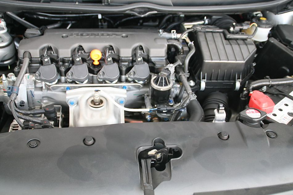 东风本田CIVIC发动机