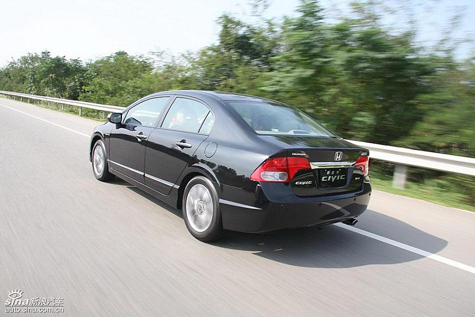 东风本田新思域试驾实拍图外观