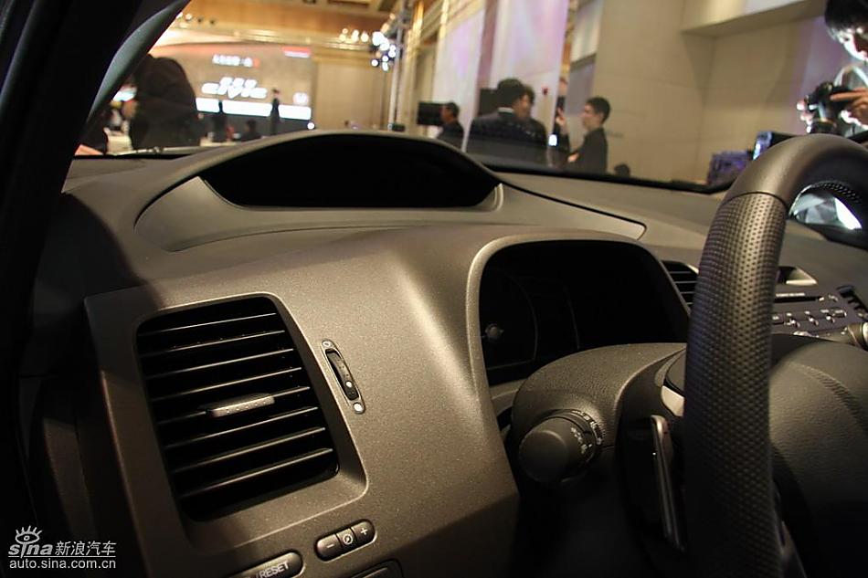 东风本田新思域上市现场内饰实拍图
