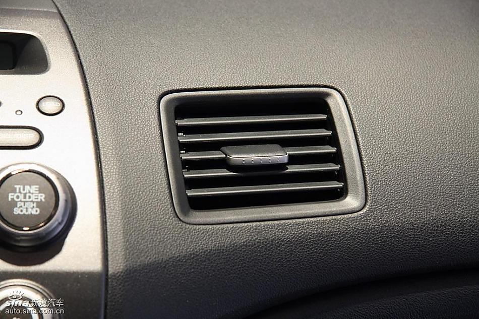 东风本田新思域上市现场内饰实拍图