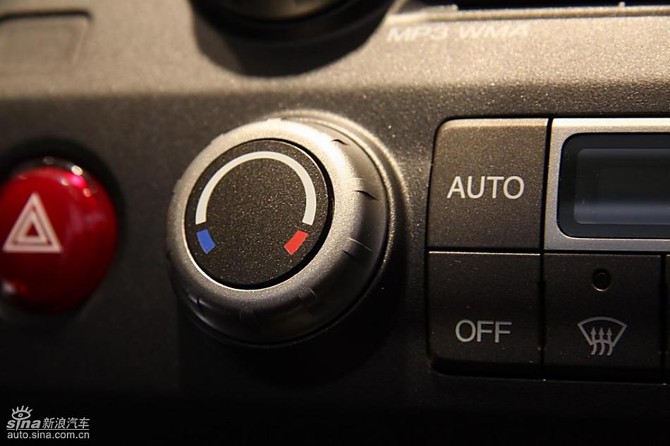 东风本田新思域上市现场内饰实拍图