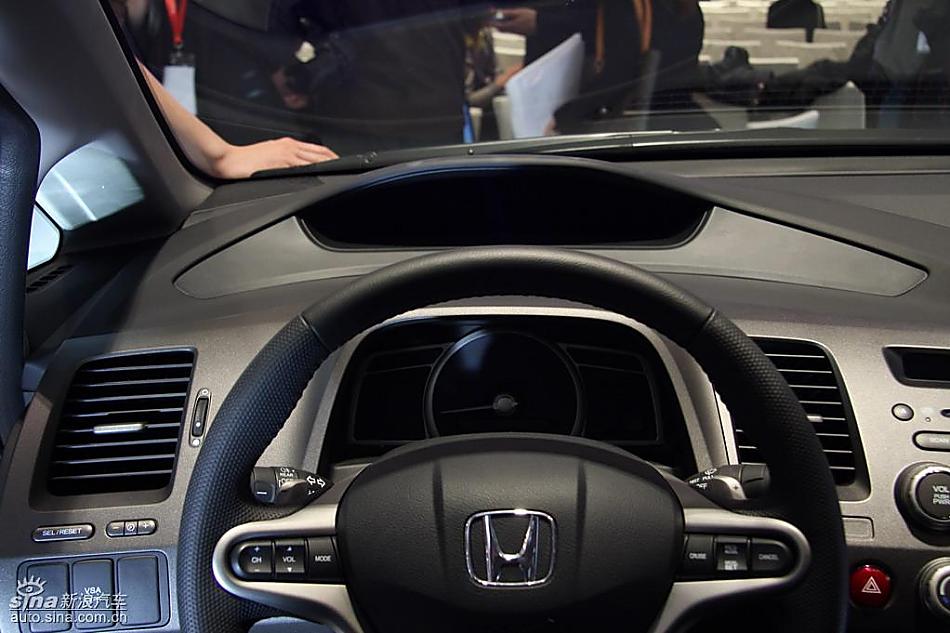 东风本田新思域上市现场内饰实拍图