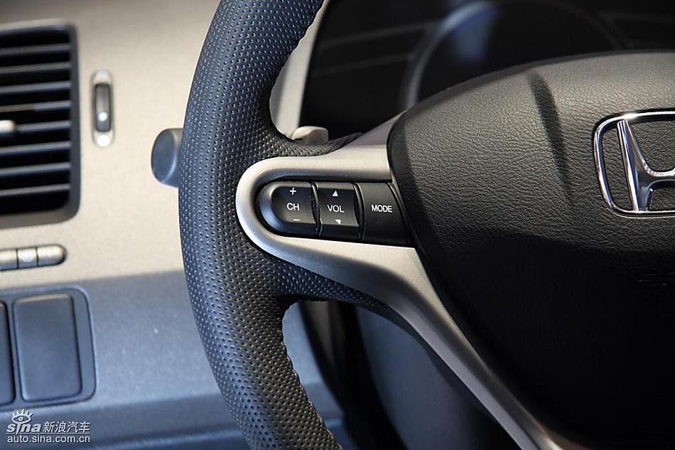 东风本田新思域上市现场内饰实拍图
