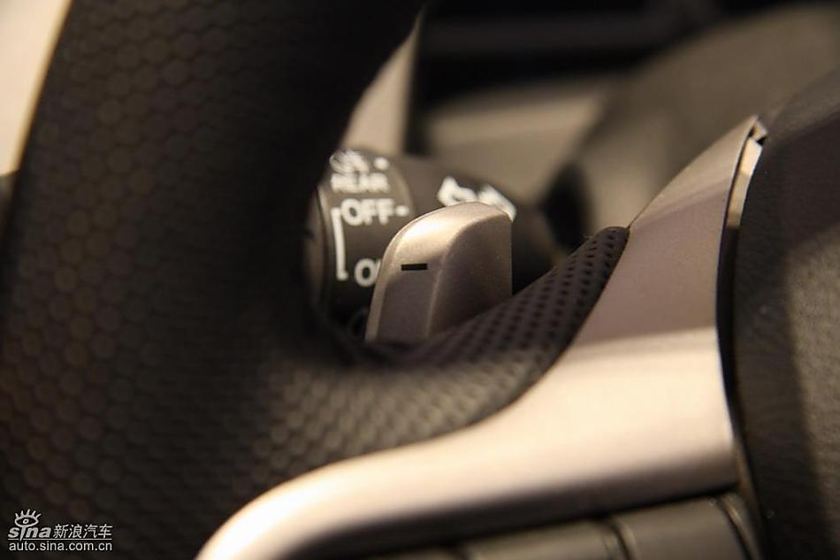 东风本田新思域上市现场内饰实拍图