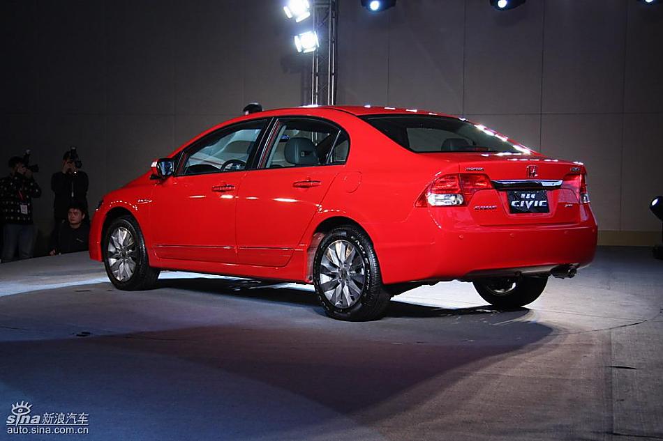 东风本田新思域上市现场实拍图