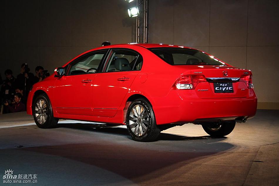 东风本田新思域上市现场实拍图