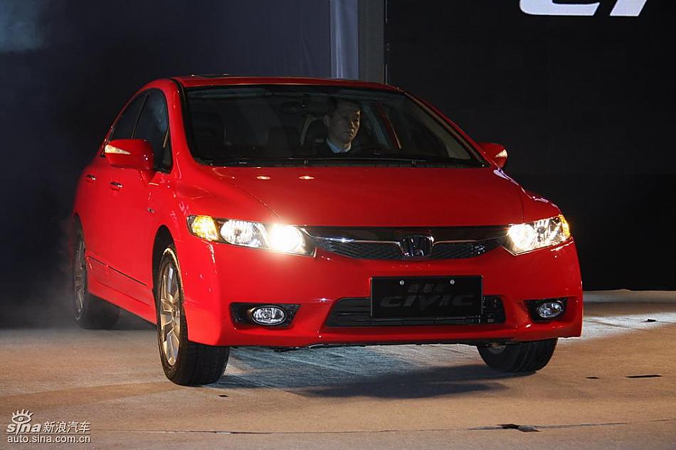 东风本田新思域上市现场实拍图