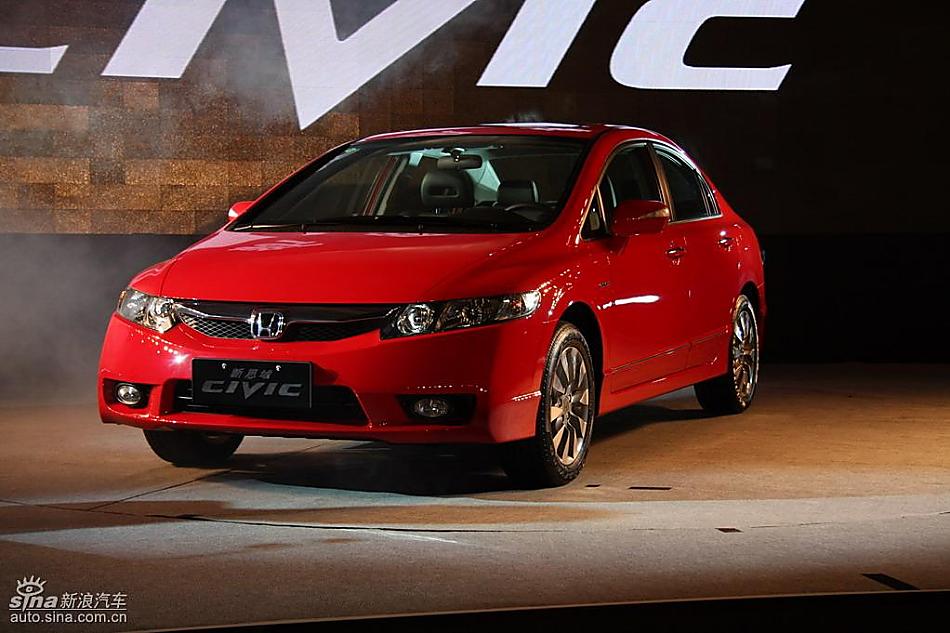 东风本田新思域上市现场实拍图