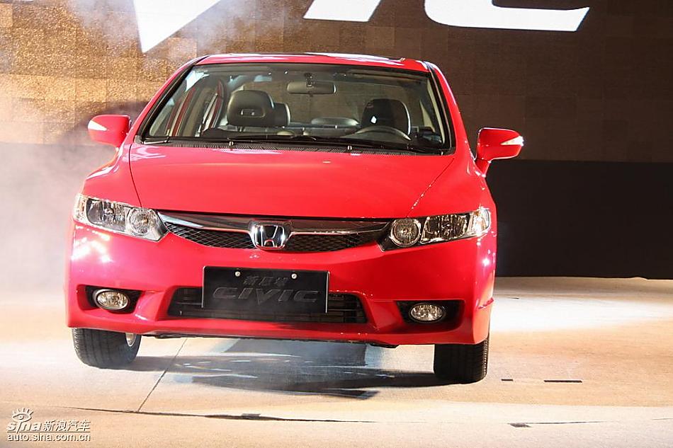 东风本田新思域上市现场实拍图