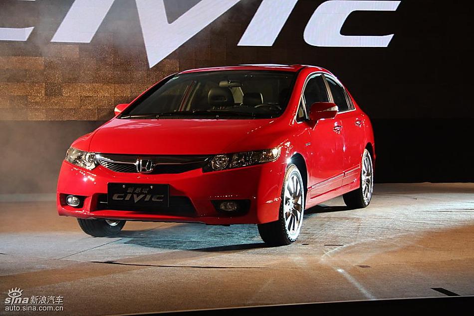 东风本田新思域上市现场实拍图