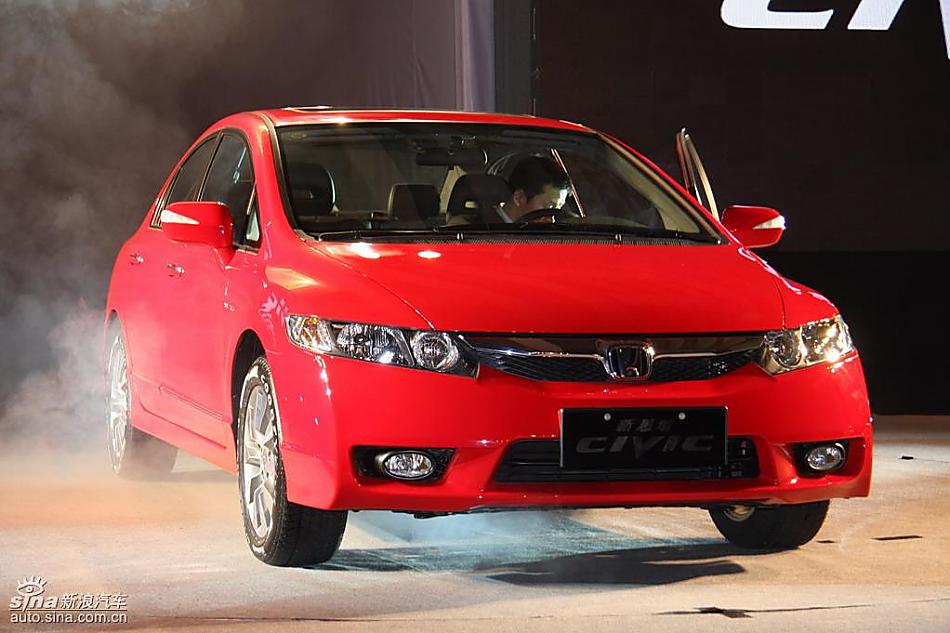 东风本田新思域上市现场实拍图