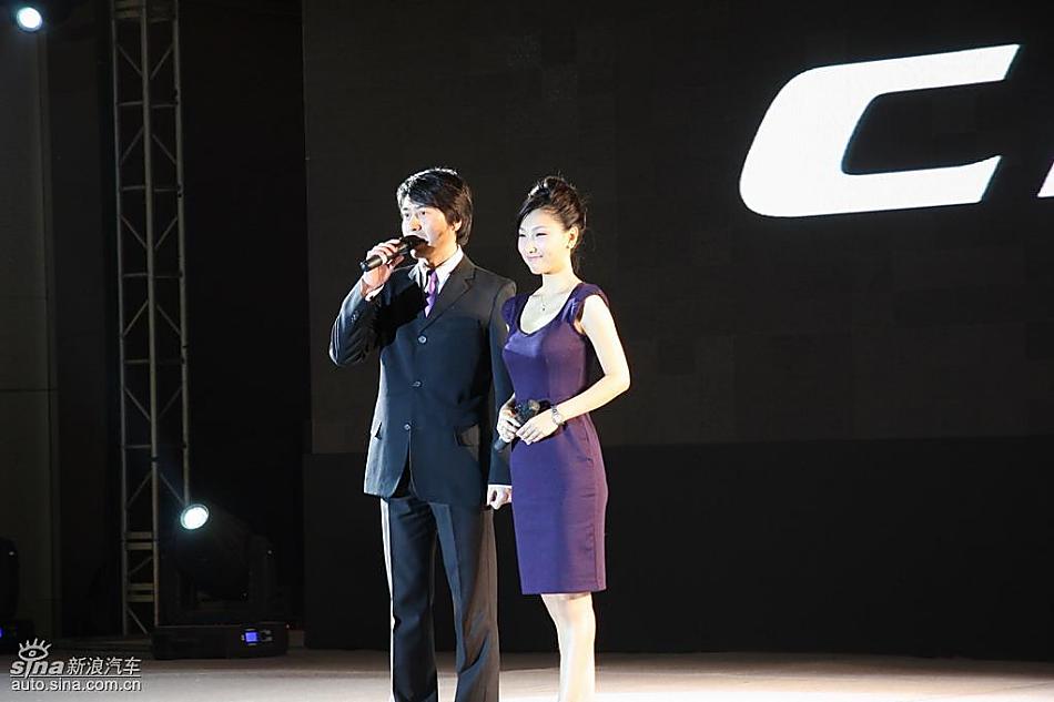 东风本田新思域上市现场实拍图