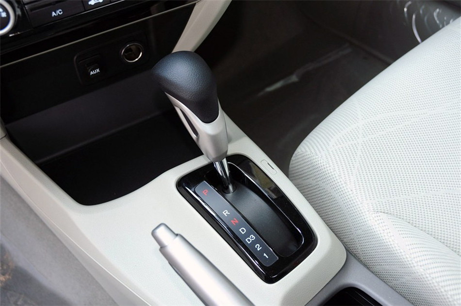 思域 2013款 十周年纪念 1.8L 自动舒适版