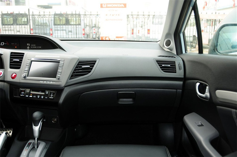 2012款思域2.0L TYPE-S自动导航版