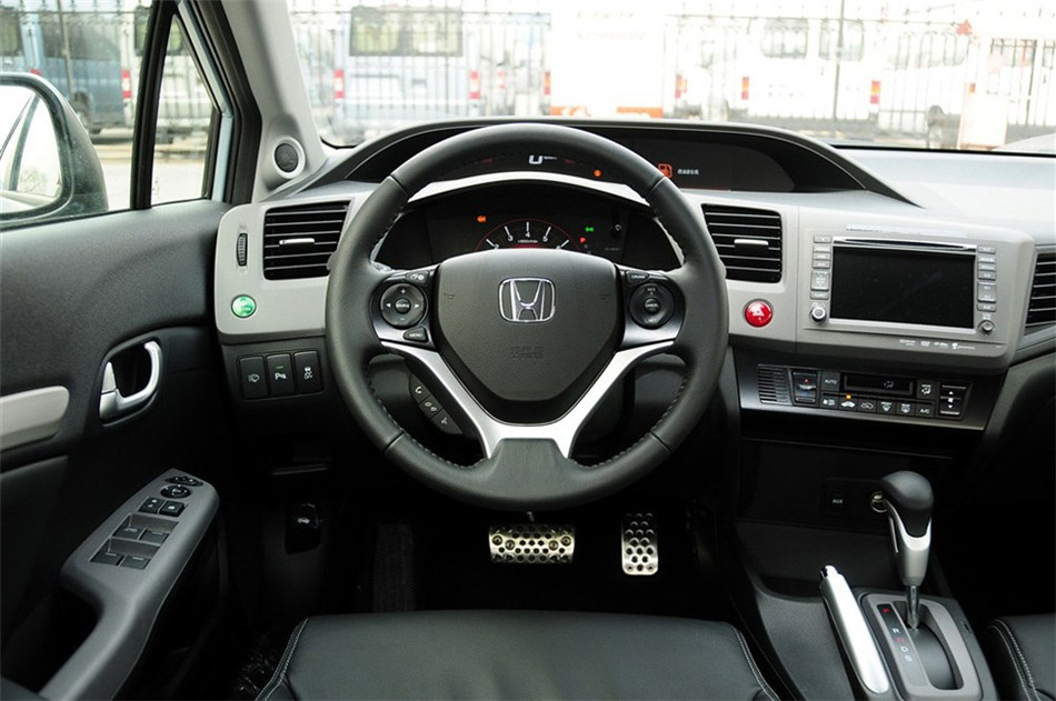 2012款思域2.0L TYPE-S自动导航版