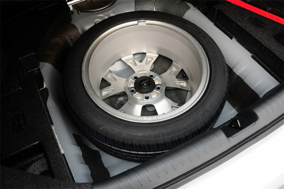 2012款思域2.0L TYPE-S自动导航版