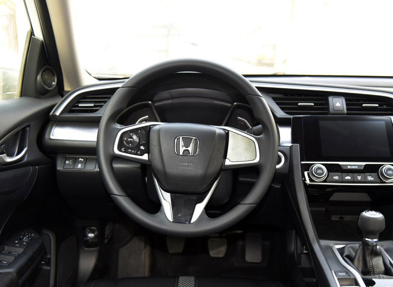 思域  2016款 220TURBO 手动豪华版 内饰