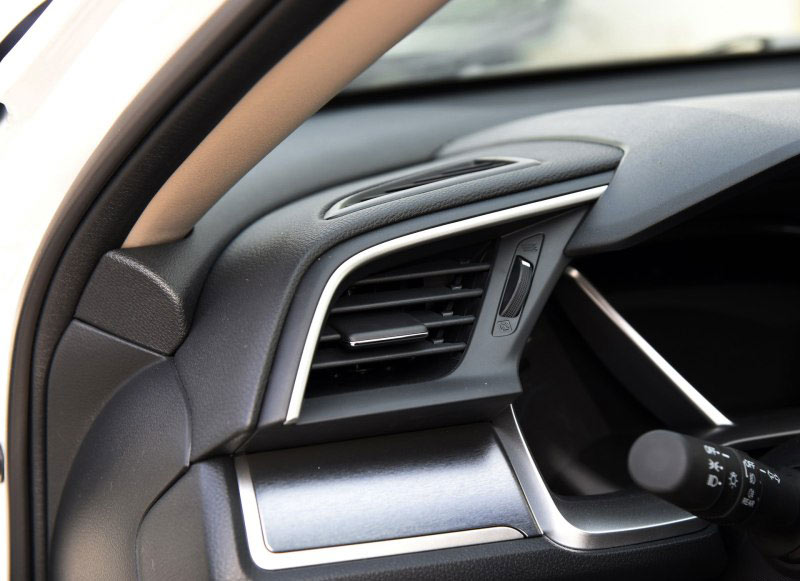 思域  2016款 220TURBO 手动豪华版 内饰