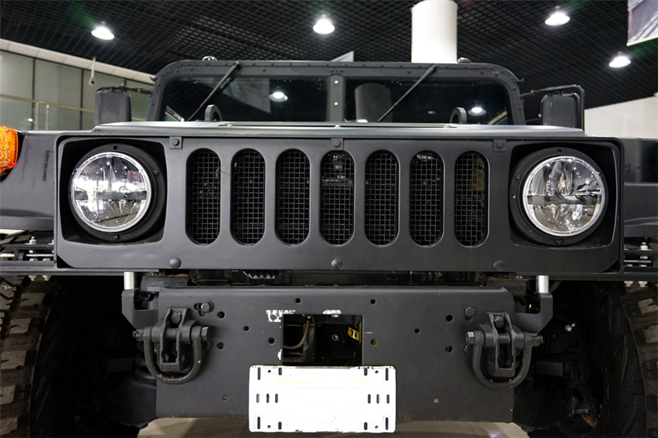 2018   Humvee C 6.2L