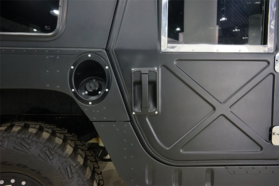 2018   Humvee C 6.2L