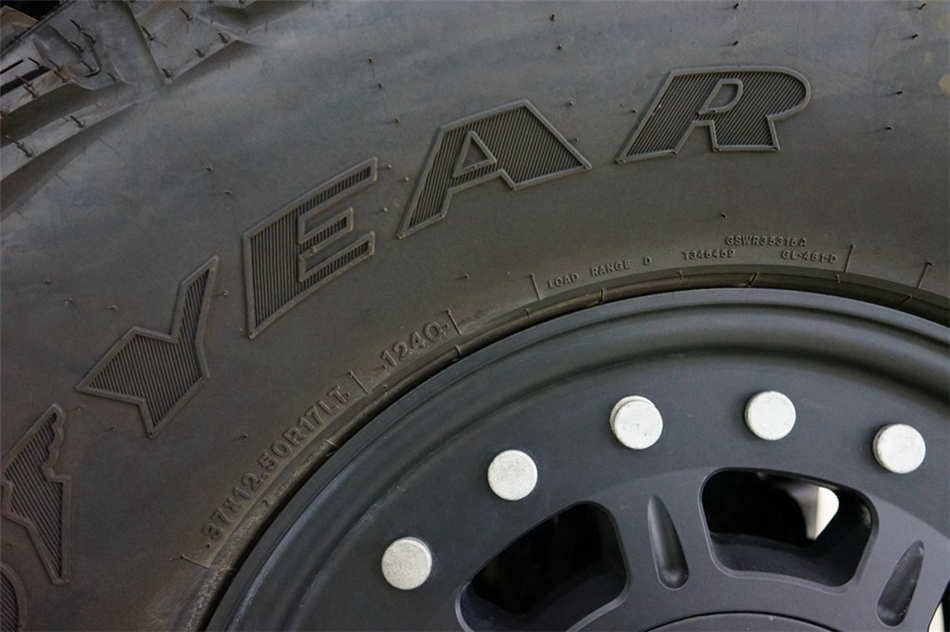 2018   Humvee C 6.2L