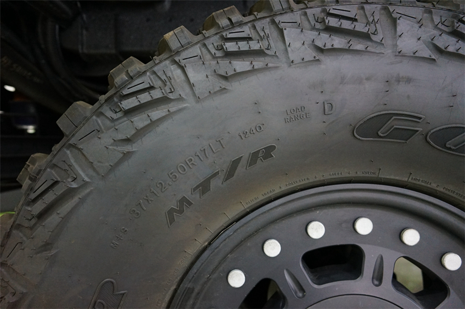 2018   Humvee C 6.2L