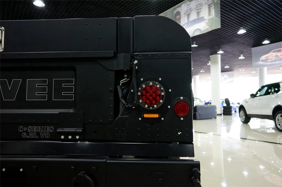 2018   Humvee C 6.2L