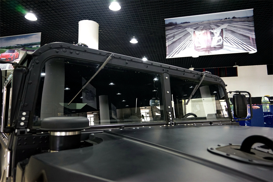 2018   Humvee C 6.2L